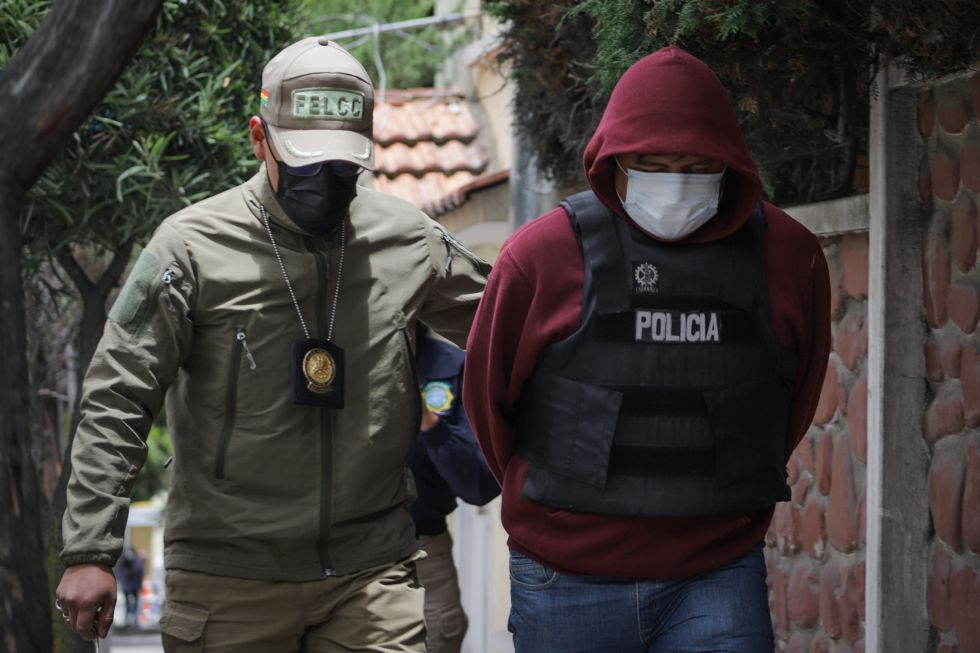 DETENIDO. Richard Choque, acusado de asesinato y doble feminicidio, cuando fue aprehendido.