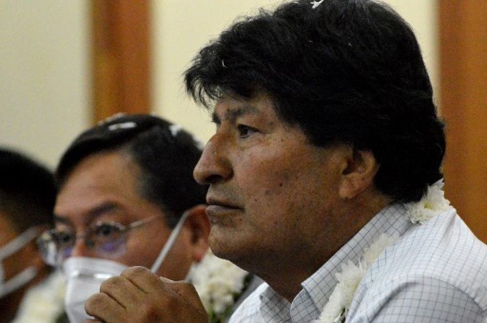 Evo Morales junto al presidente Luis Arce en una reunión del MAS, en Quillacollo, en noviembre de 2020.