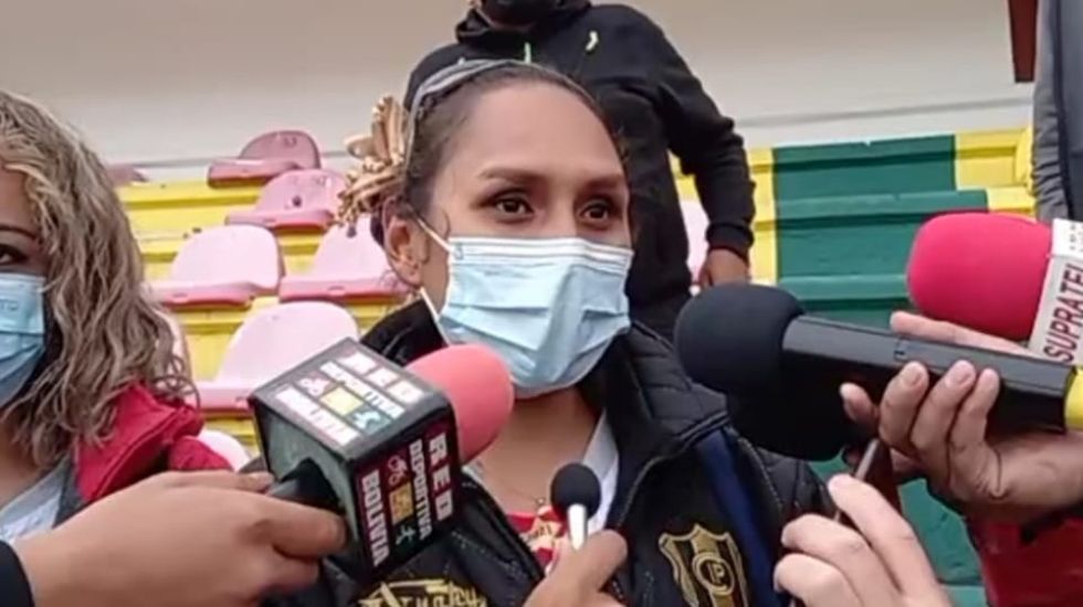 La presidenta de Independiente criticó al arbitraje nacional tras el partido del domingo.