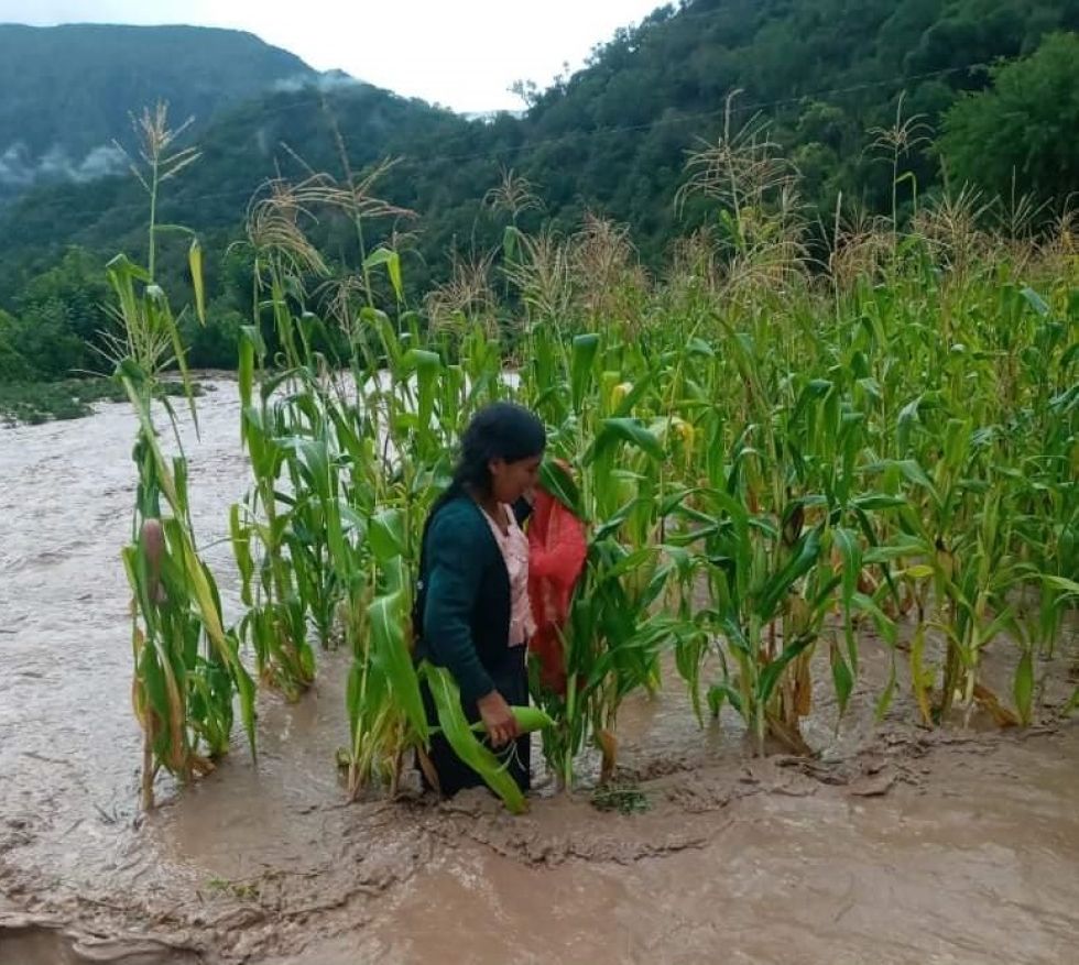 Familias de la comunidad El Dorado, de El Villar, quedaron afectadas por la crecida del río. GENTILEZA RADIO CENTRO PADILLA