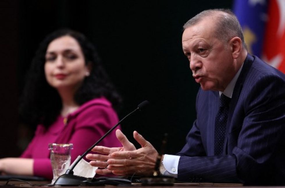El presidente turco, Recep Tayip Erdogan, considera que su país puede jugar un papel importante en la solución del conflicto bélico.