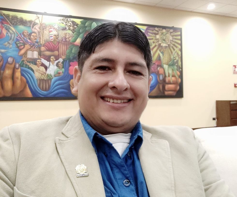 Rolando Cuellar, este miércoles, en una reunión con Luis Arce, según publicó en su cuenta de Facebook.