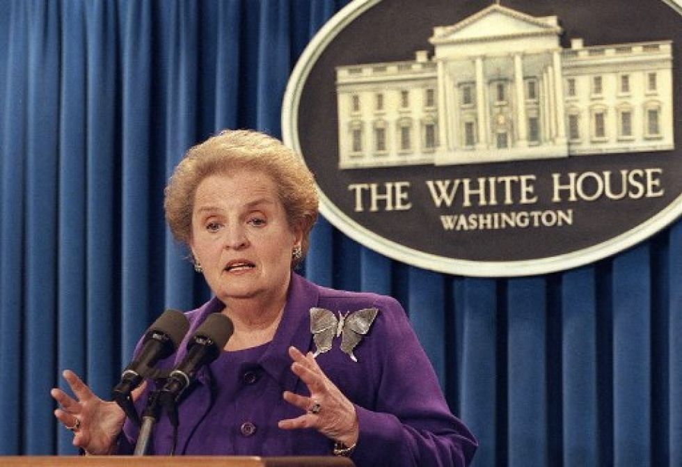 Albright tuvo una gran influencia en la política internacional durante la década de 1990.