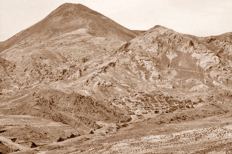 Cerro con vetas de plata ubicado en el centro minero de Porco. Explotado desde la época precolombina.