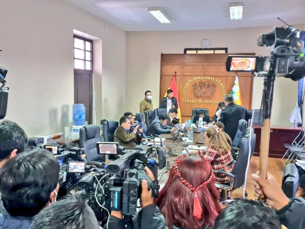 La Comisión de Constitución se encarga del proceso de selección de postulantes a la Defensoría del Pueblo.