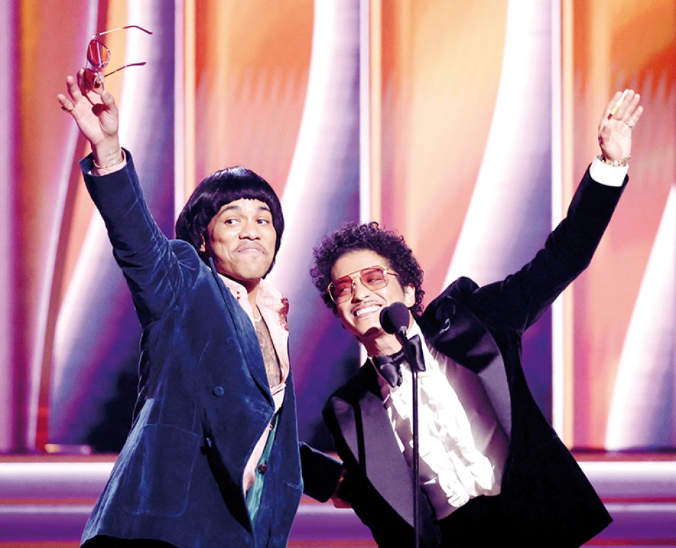 Y el Grammy es para... Silk Sonic