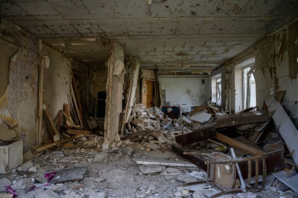 Un apartamento destruido por bombardeos, en la ciudad de primera línea de Hulyaipole.