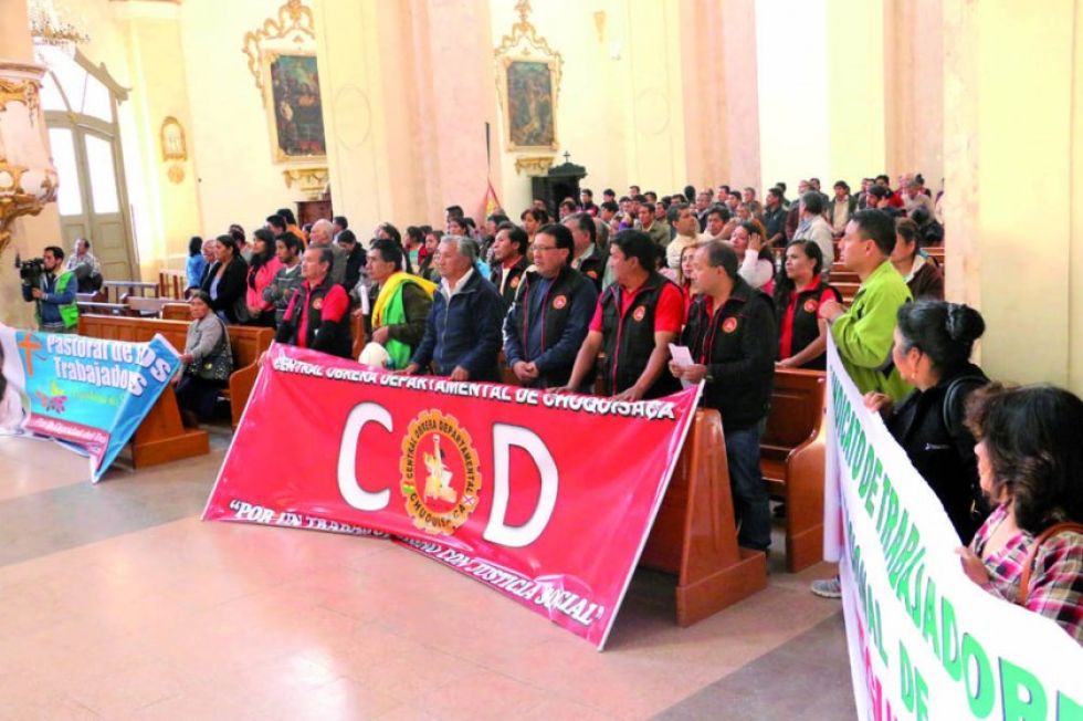 La COD Chuquisaca en la celebración de una misa por el Día del Trabajador en 2017.