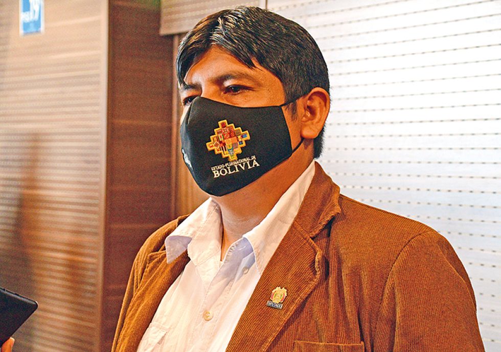 POSICIÓN. El diputado Rolando Cuellar es el diputado que se manifiesta a favor de Arce.