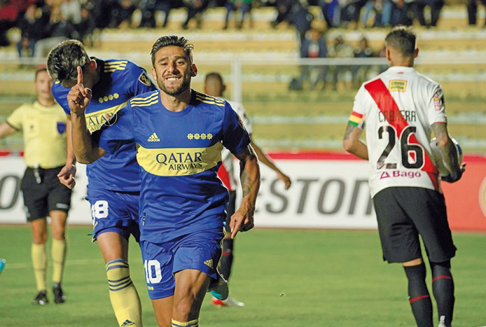 Eduardo Salvio anotó el único gol del partido con el que Boca se quedó con el triunfo en La Paz.