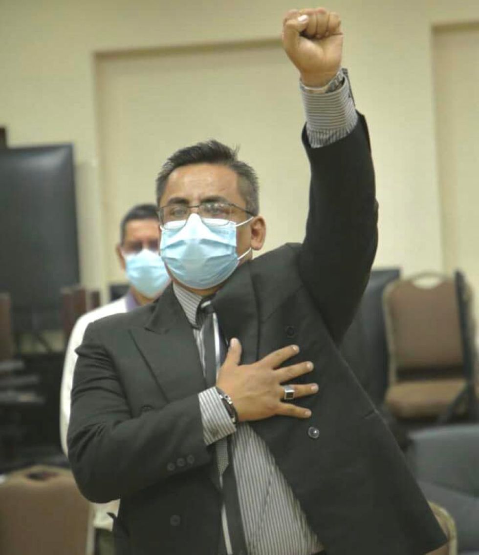 El nuevo gerente de la CNS, José Luis Martínez Callahuanca.