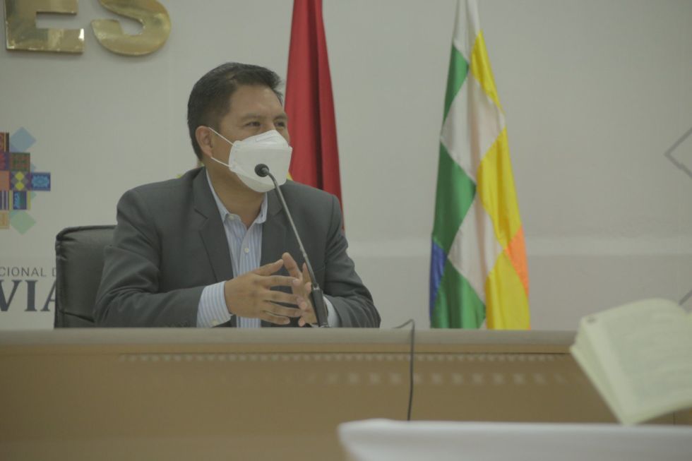 El ministro Jeyson Auza en conferencia de prensa, este jueves.