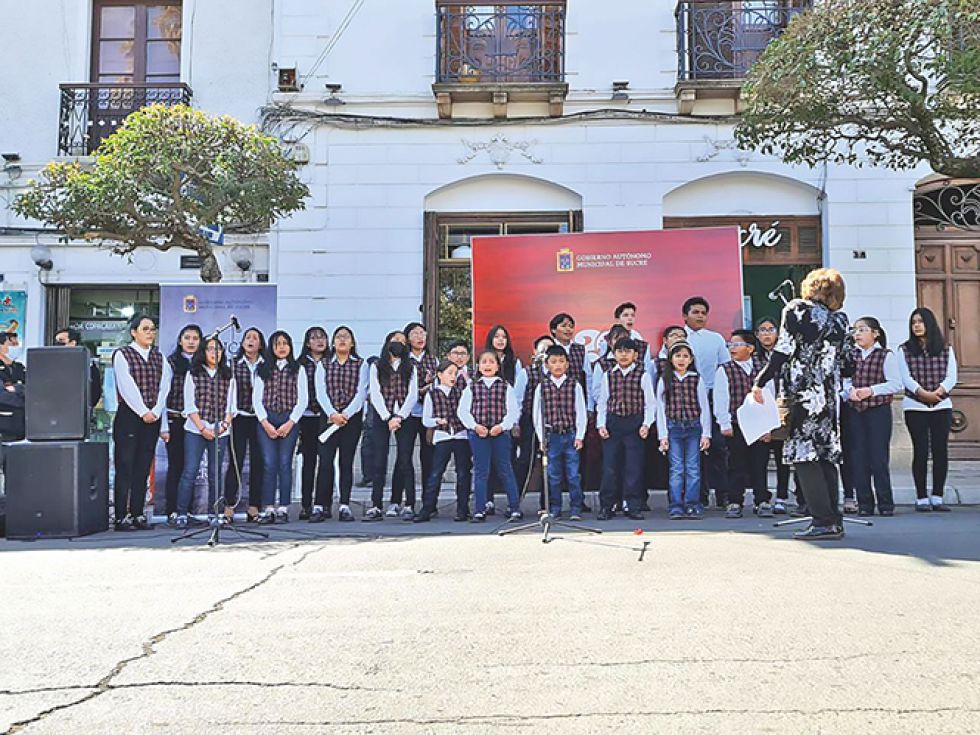 AYER. Coro Coral Infanto Juvenil Municipal.