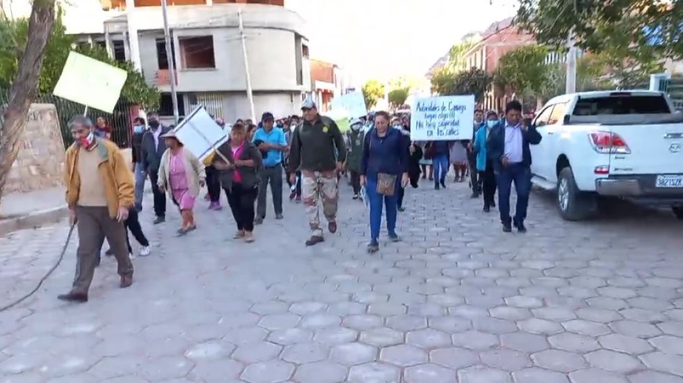 Protesta de vecinos de Camargo, que exigen celeridad en la investigación del caso.