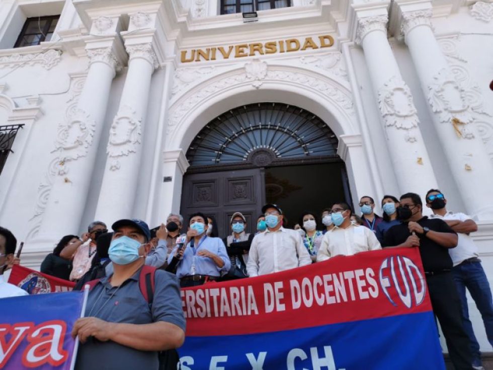 Imagen referencial. Una protesta anterior de los docentes de San Francisco Xavier.