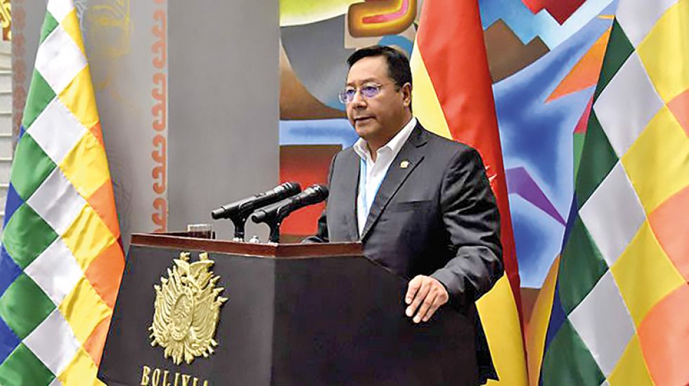 CASA GRANDE DEL PUEBLO. El presidente Luis Arce, durante un acto oficial el lunes.
