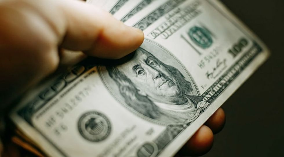 Los presuntos estafadores entregaron 1 millón de dólares que no fue comprobado.