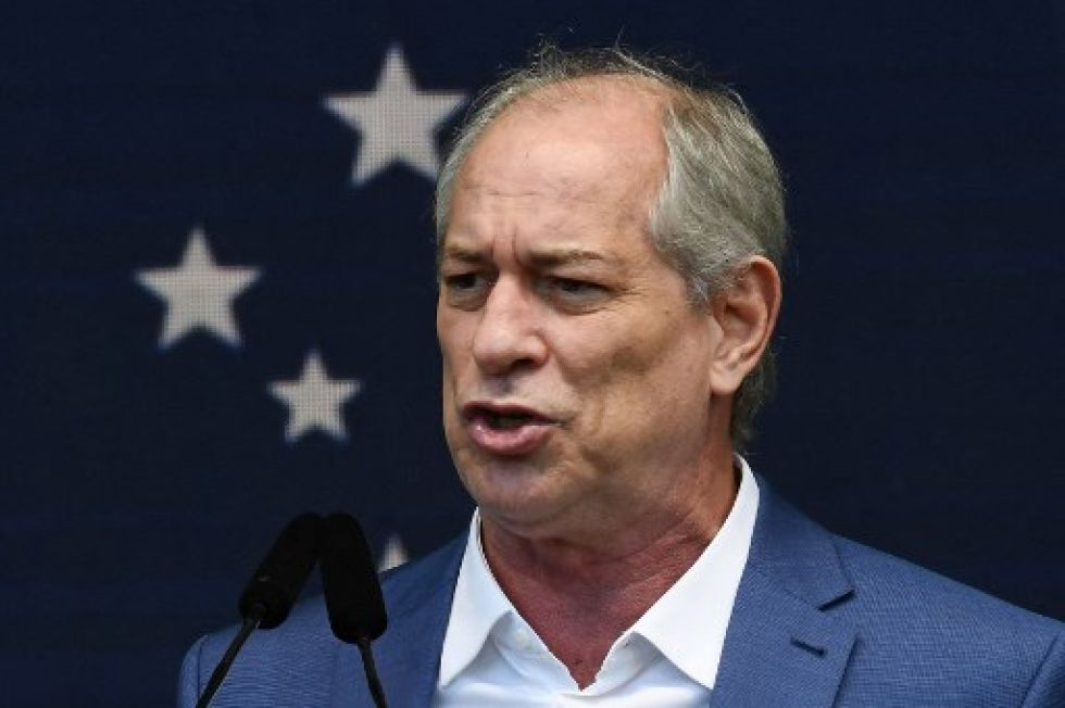Ciro Gomes, candidato presidencial nominado por el Partido Laborista Democrático (PDT), habla durante la convención nacional del partido en Brasilia.
