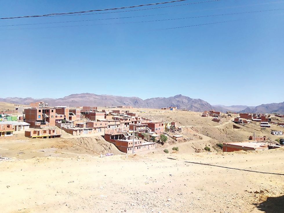 CARENCIAS. Pese a que muchas viviendas cuentan con los servicios básicos, muchos vecinos de la mancomunidad todavía no cuentan con la dotación regular de agua y alcantarillado sani