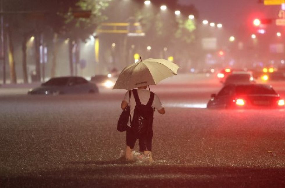Vista de las recientes inundaciones registradas en Corea del Sur luego de intensas lluvias.