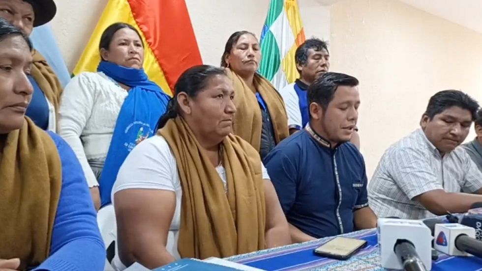 Conferencia de prensa de la Coordinadora de las Seis Federaciones del Trópico de Cochabamba.