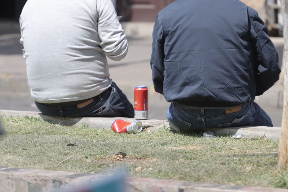 Hubo consumo de alcohol a lo largo del recorrido de la Entrada Folclórica de Guadalupe.