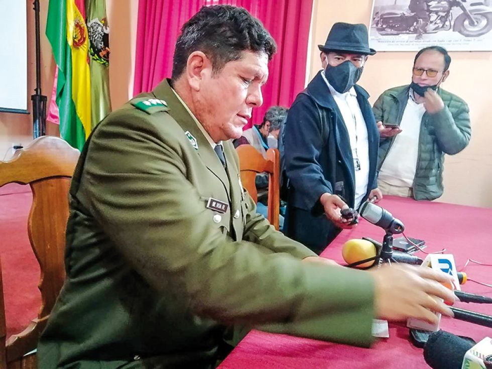 AUTORIDAD. El director departametal de la Felcv de Chuquisaca, coronel Marcelo Vía.