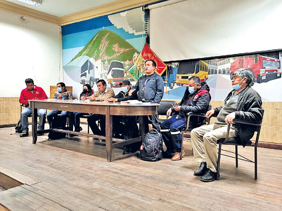 CODEINCA. La asamblea del Comité Interinstitucional, ayer, en la Federación de Choferes.