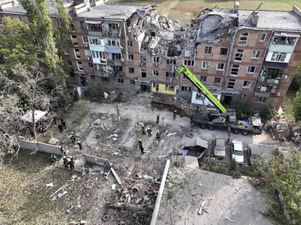 El edificio residencial después de un ataque en Mykolaiv, en medio de la invasión rusa de Ucrania.
