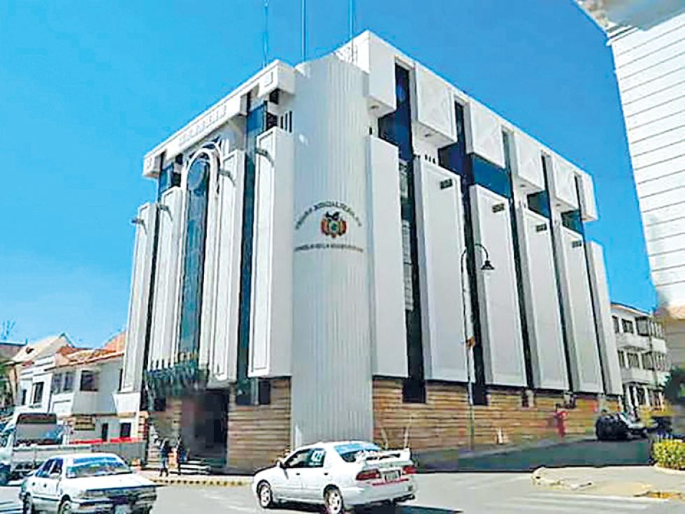 TAREA. El Consejo de la Magistratura tiene atribución legal para designar y evaluar a los jueces.