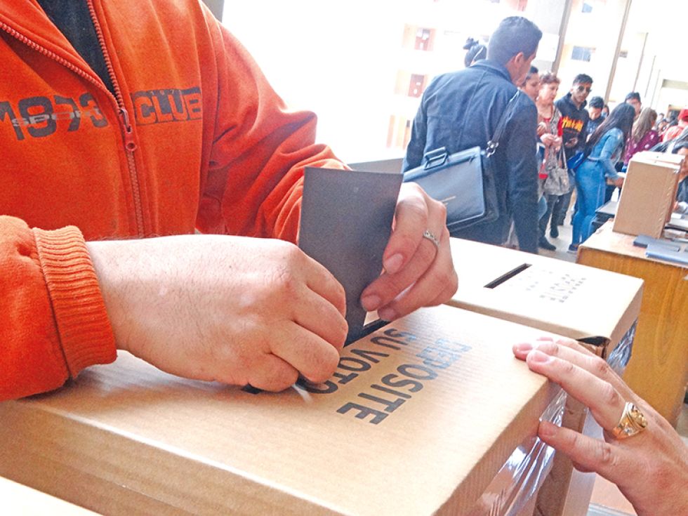 CLAUSTROS. La votación este jueves está previsto que inicie a las 8:00 y concluya a las 16:00.