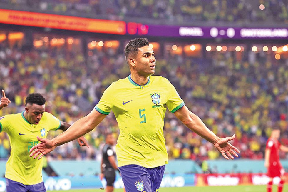 El volante del “scratch” se puso la capa de héroe, anotando el gol del triunfo en la recta final del partido.