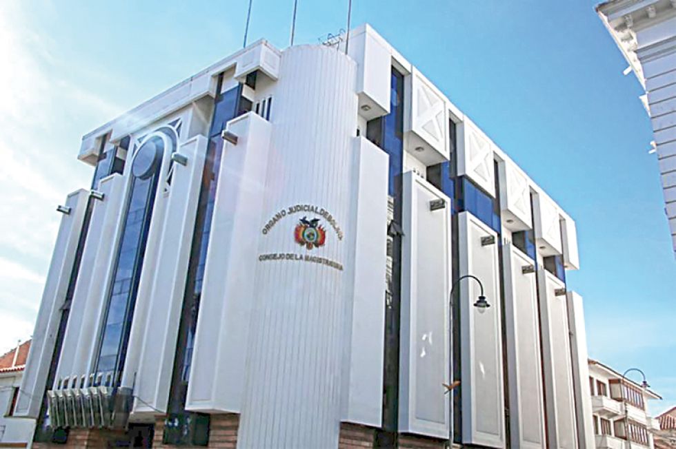 ATRIBUCIÓN. El Consejo es el encargado de elaborar el Reglamento de Carrera Judicial.