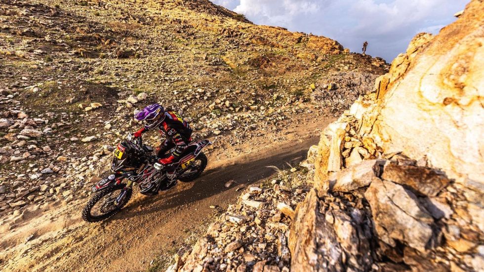 El piloto boliviano Daniel Nosiglia durante la primera etapa del Rally Dakar 2023.