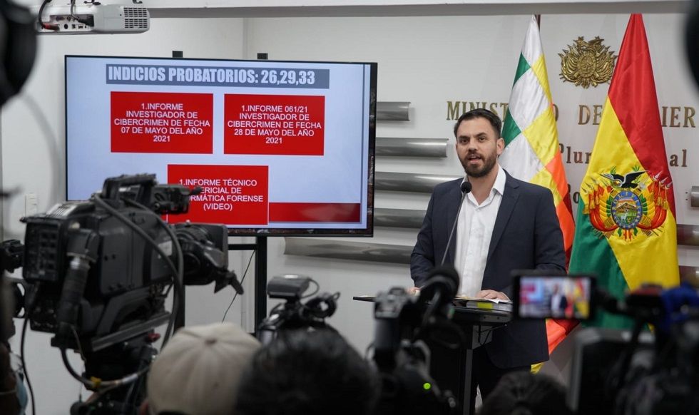 El ministro Eduardo del Castillo ofreció el miércoles una conferencia de prensa.