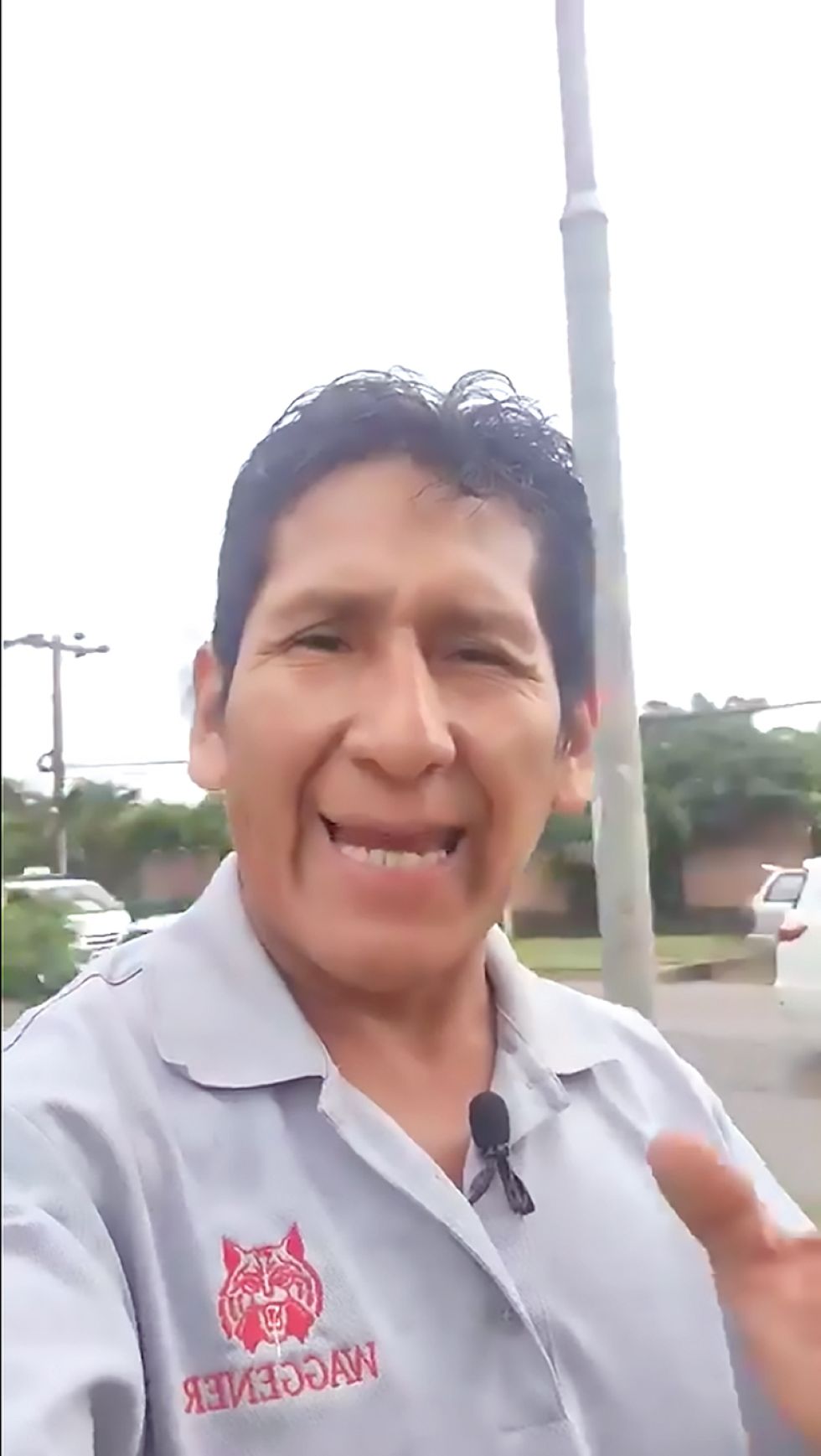 EN VIVO. Pascual Mamani Marca en uno de sus videos difundidos en redes sociales.