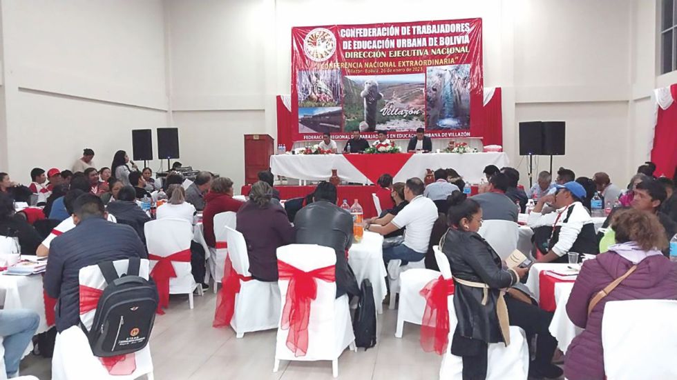 EVENTO. La conferencia nacional del magisterio urbano desarrollada ayer en Villazón.