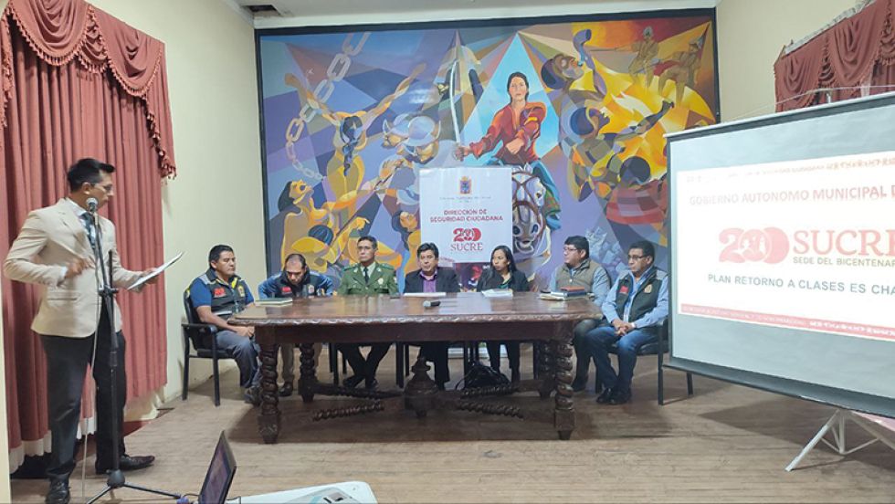ACTO. Autoridades municipales y policiales hicieron el lanzamiento en la Casa de la Cultura, ayer.