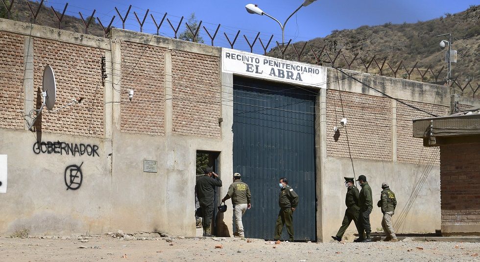 El privado de libertad salió del penal de El Abra para recibir atención médica. 