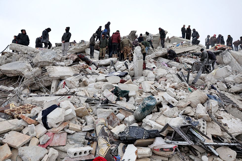 Varios deportistas se encuentran desaparecidos entre los escombros de varias zonas de Turquía afectadas por un terremoto.