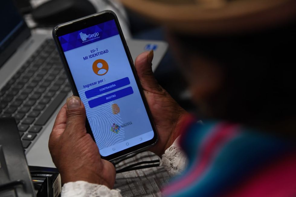 La cédula de identidad en formato digital ya está disponible a través de la app "Mi Identidad".