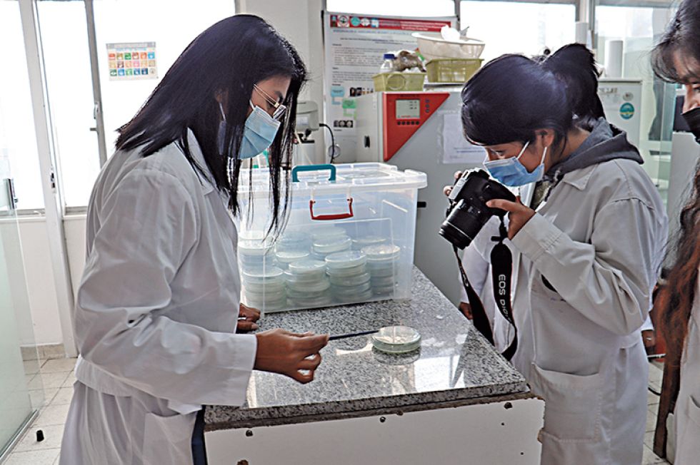 La doctora boliviana Carla Fabiana Crespo Melgar