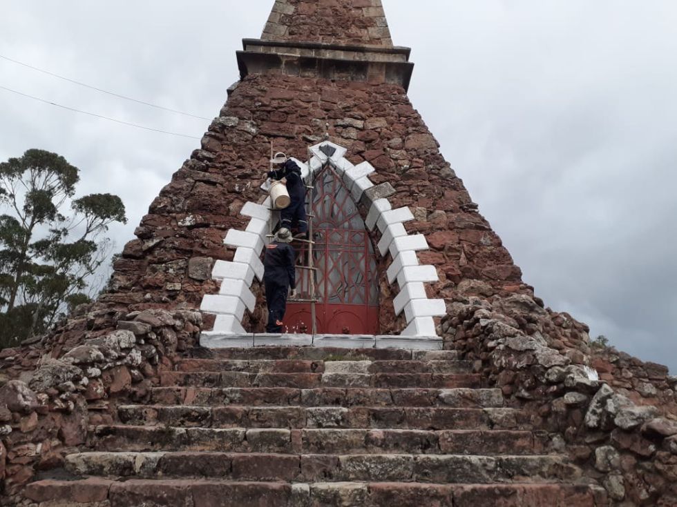 Mantenimiento de la capilla del Sagrado Corazón de Jesús
