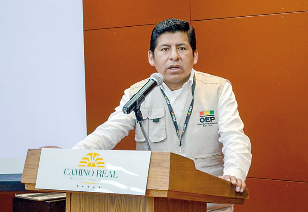LÍMITE. El vocal del TSE, Tahuichi Tahuichi, se refirió a los plazos de la elección judicial.