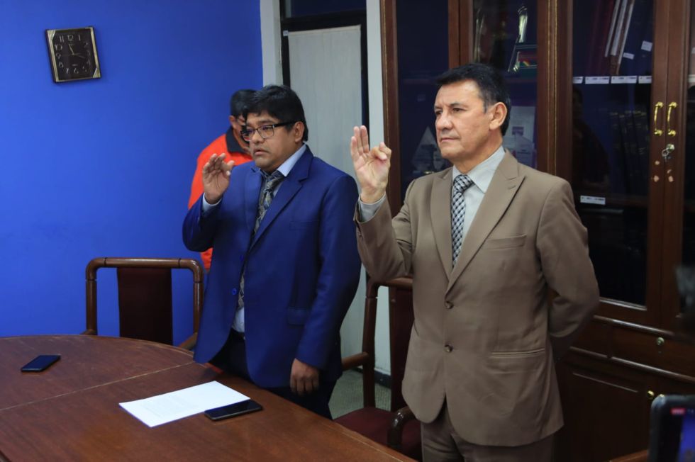 Eduardo Salamanca (d) asumió de forma interina la gerencia general de Cotes.