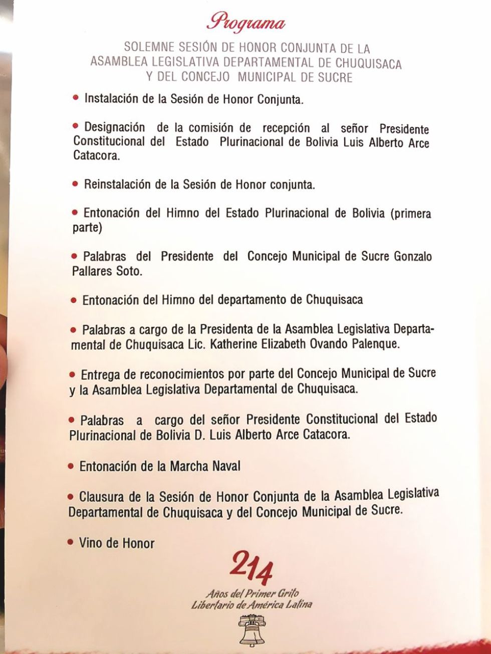 PROGRAMA. Una imagen del programa oficial que recibieron los invitados a la Sesión de Honor.