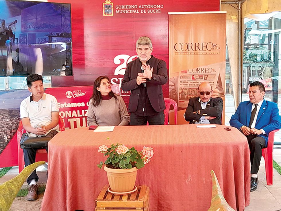 ACTO. La presentación del concierto se realizó en la Casa Municipal de la Cultura.