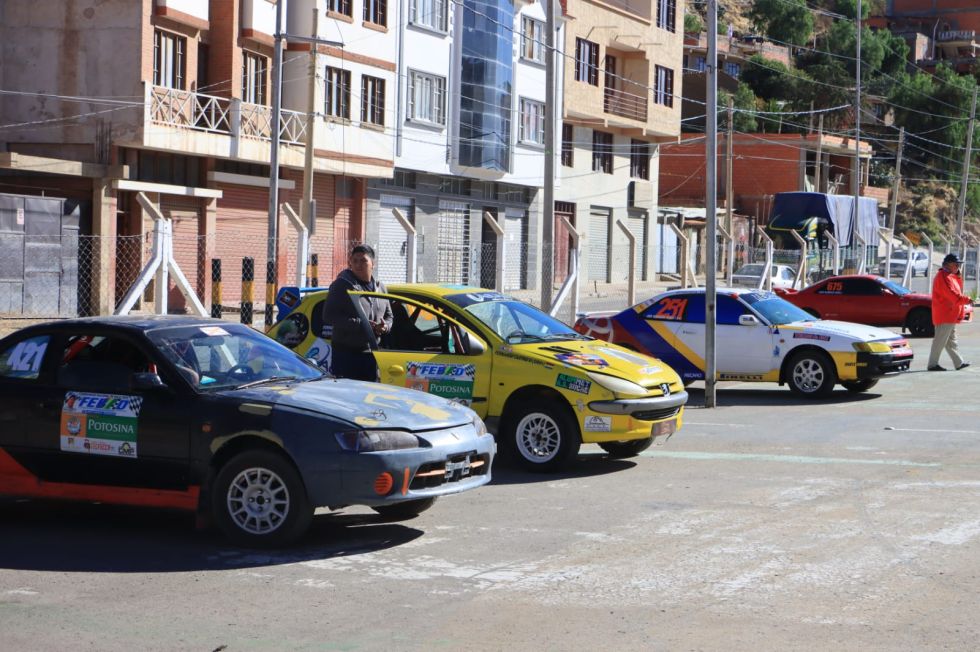 Este miércoles comenzaron las revisiones de cara al Circuito Oscar Crespo.