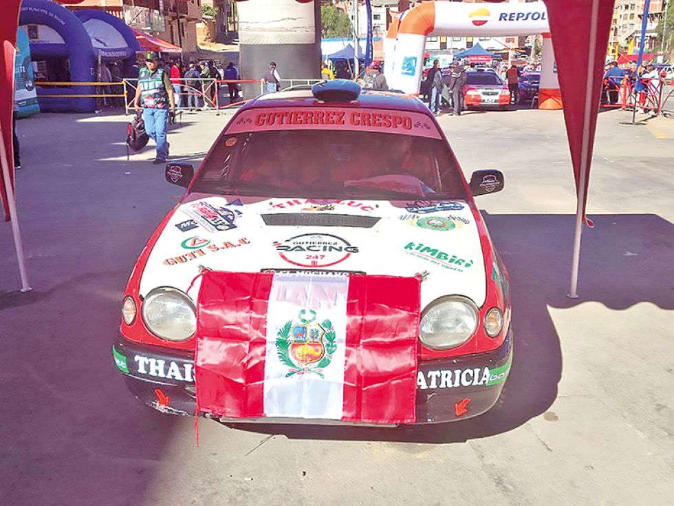 El automóvil de Rolando Gutiérrez, uno de los créditos peruanos que competirá en los 52 años del Circuito Oscar Crespo.