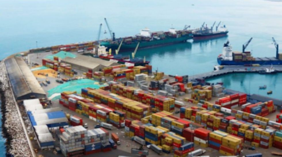 Reportan déficit comercial de 134 millones de dólares 
